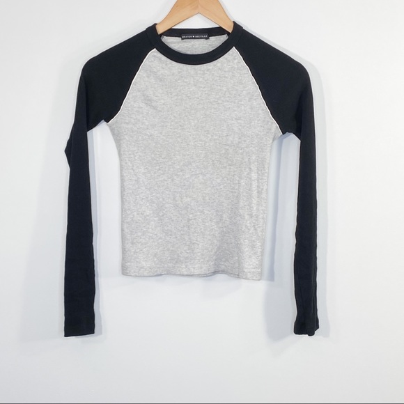 Brandy Melville Tops - SOLD Brandy Melville ribbed baseball tee xs/s